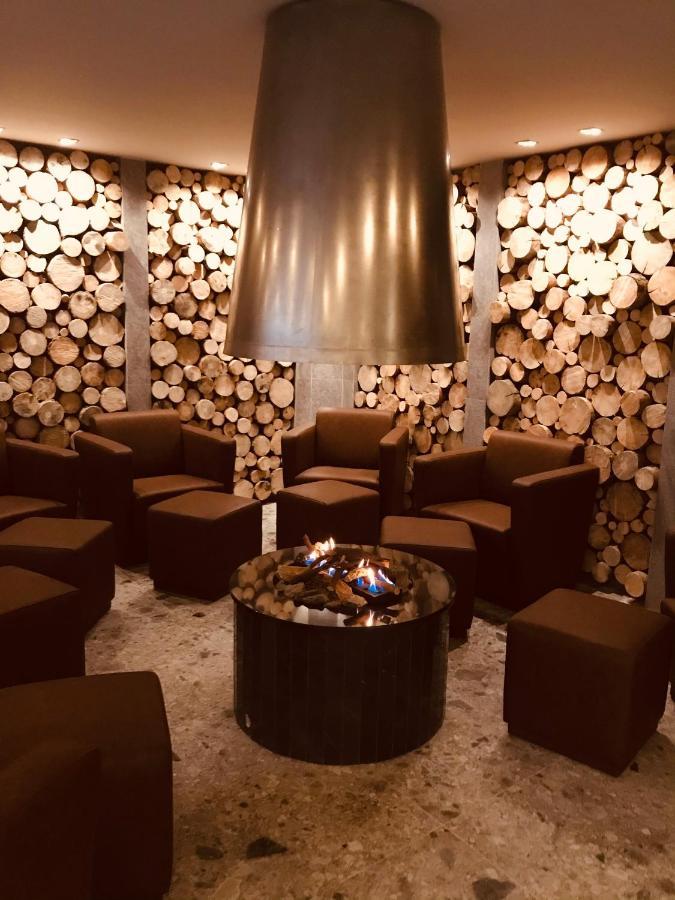 Private Spa Luxury Apartments 반스코 외부 사진