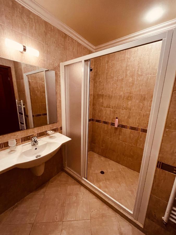 Private Spa Luxury Apartments 반스코 외부 사진