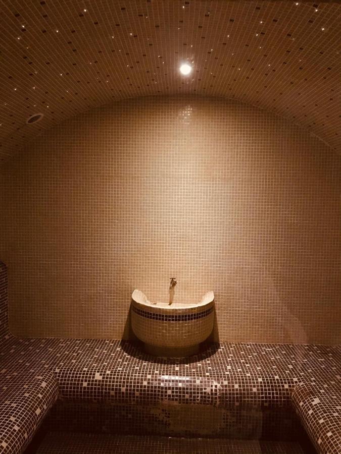 Private Spa Luxury Apartments 반스코 외부 사진