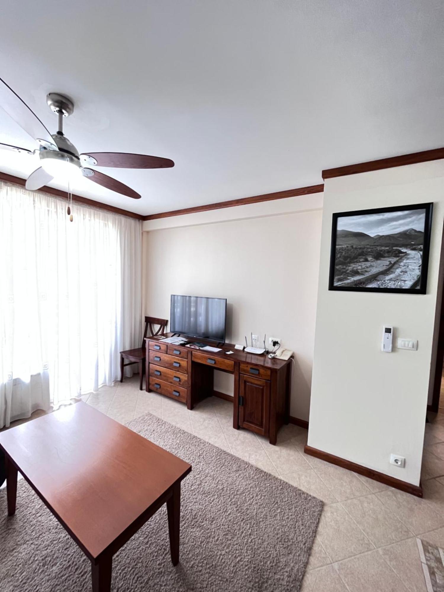 Private Spa Luxury Apartments 반스코 외부 사진